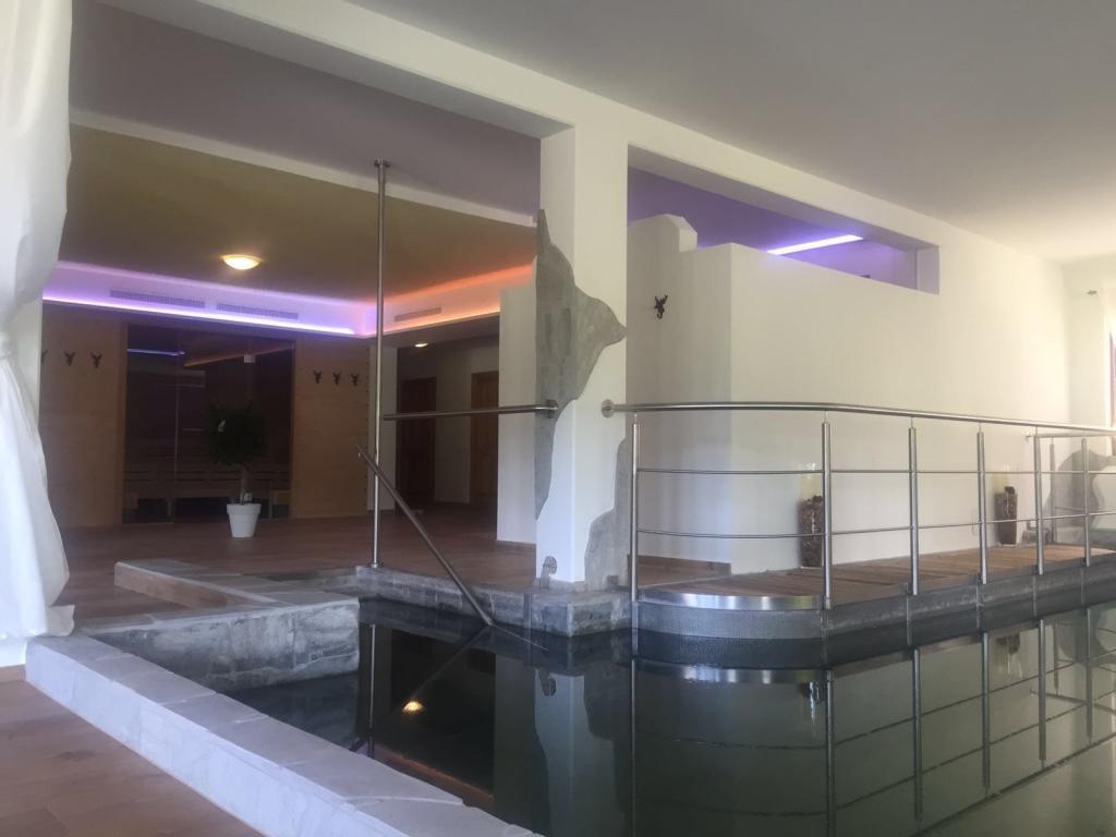 Hotel Restaurant Grune Au Poellau Dış mekan fotoğraf