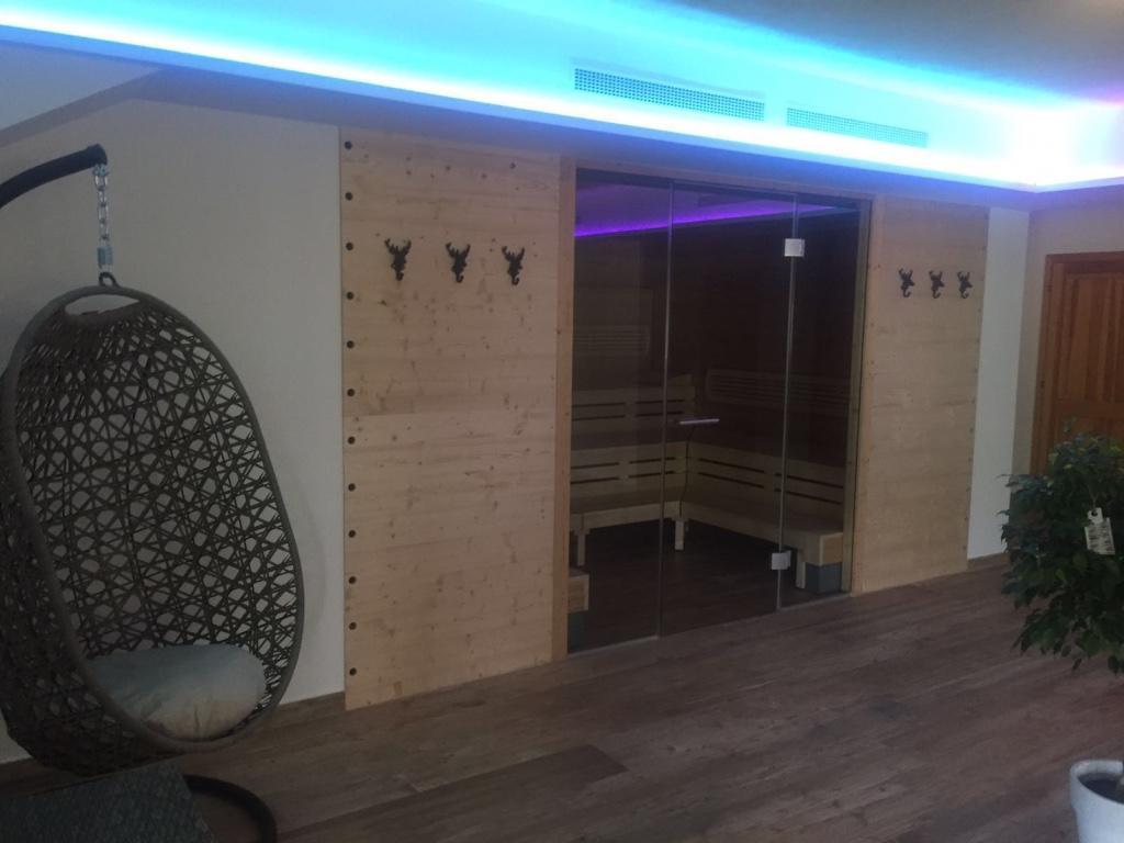Hotel Restaurant Grune Au Poellau Dış mekan fotoğraf